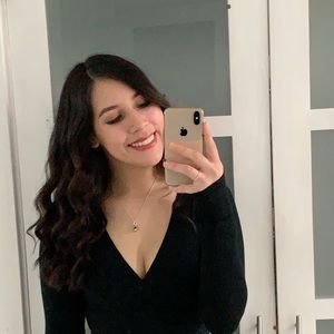 Meet your Posher, Beatriz